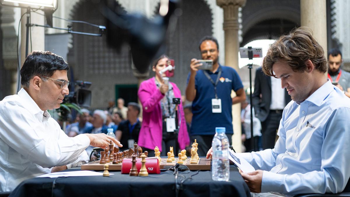 卡萨布兰卡国际象棋：卡尔森在开幕日领先